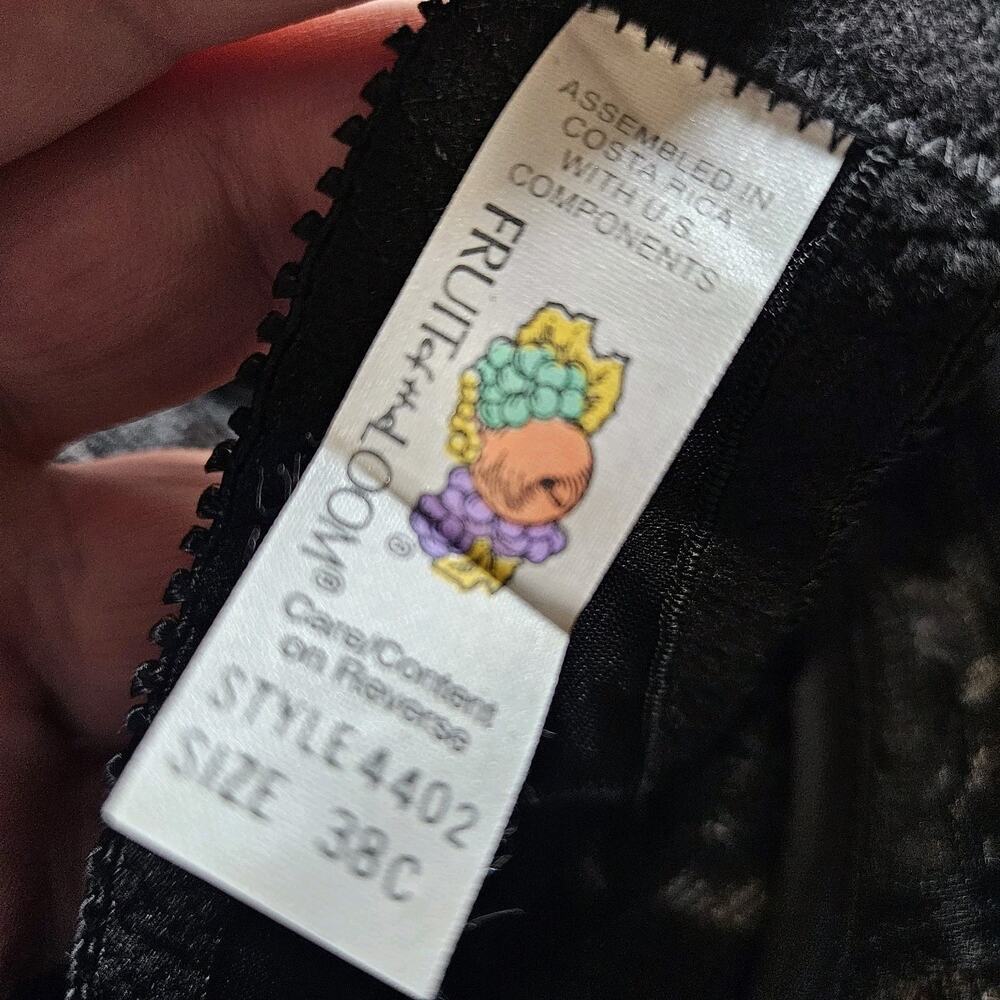 Fruit of the Loom Bra #4402 Delustre 38C Satin Lace Underwire 90's VTG Black - Picture 4 of 6